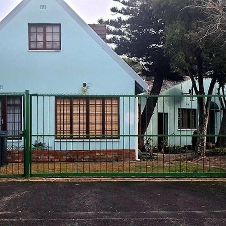 Cozy Cottage +/- 500M From The Beach Cape Town Exterior foto